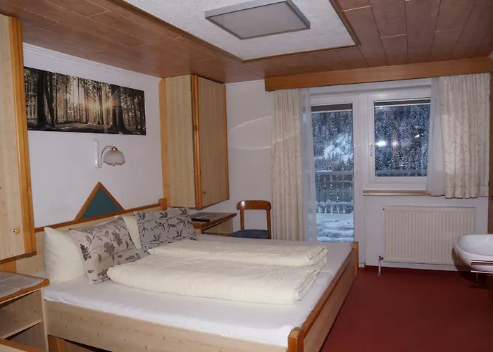 Garni Dorfblick בית הארחה 4*