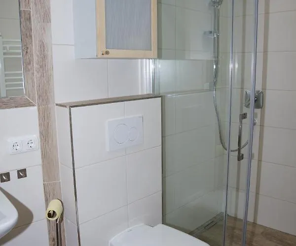 Garni Dorfblick بيت ضيافة 4*